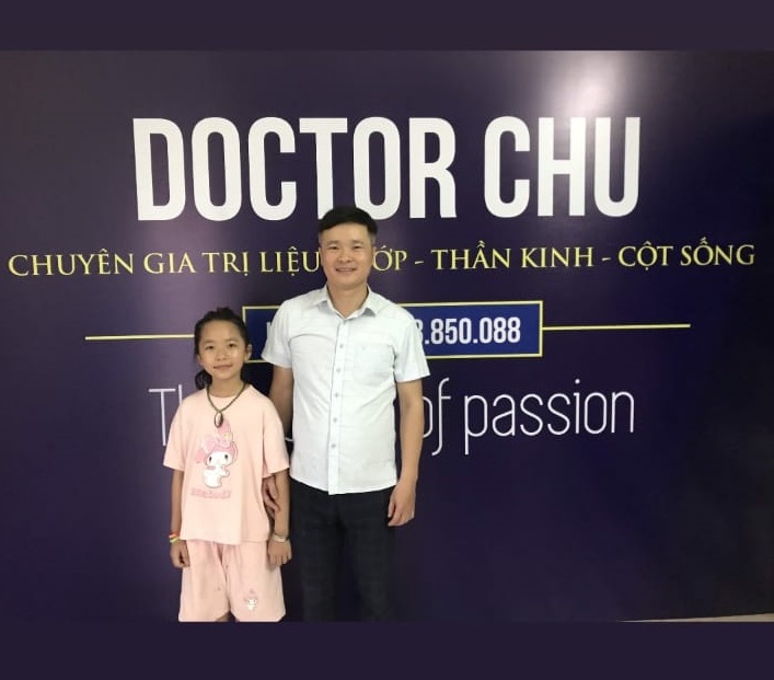 Liệt dây thần kinh số 7 ở học sinh và cách chữa trị theo Doctor Chu