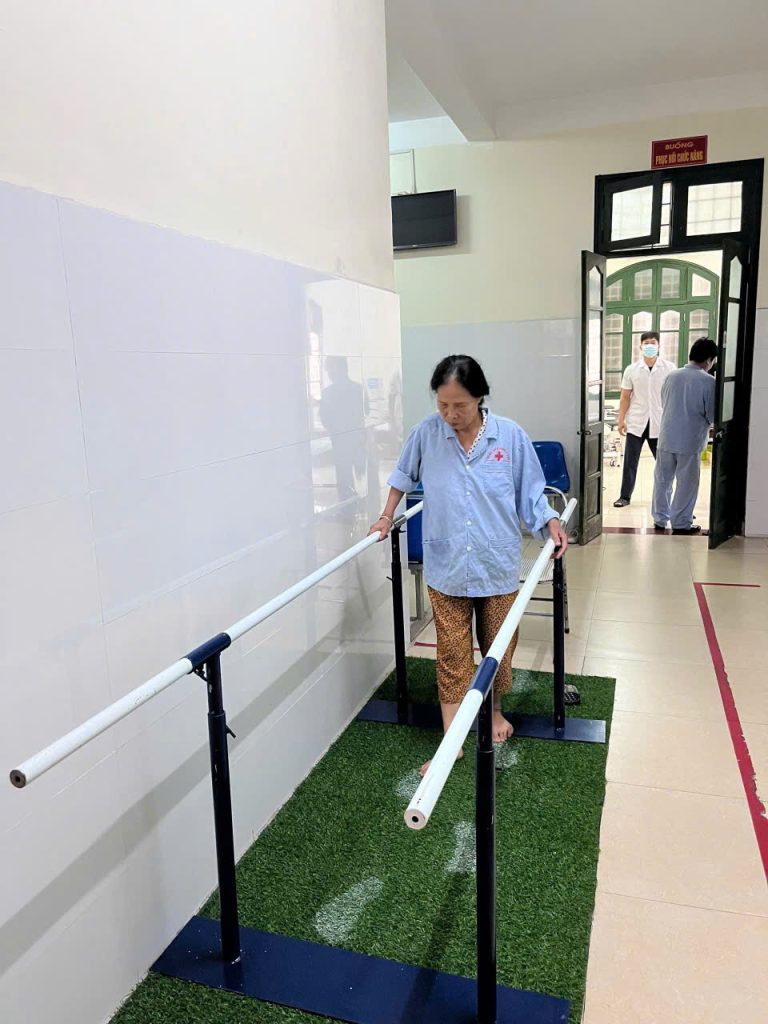 phục hồi chức năng sau tai biến mạch máu não tại bệnh viện quân y 110 do doctor chu