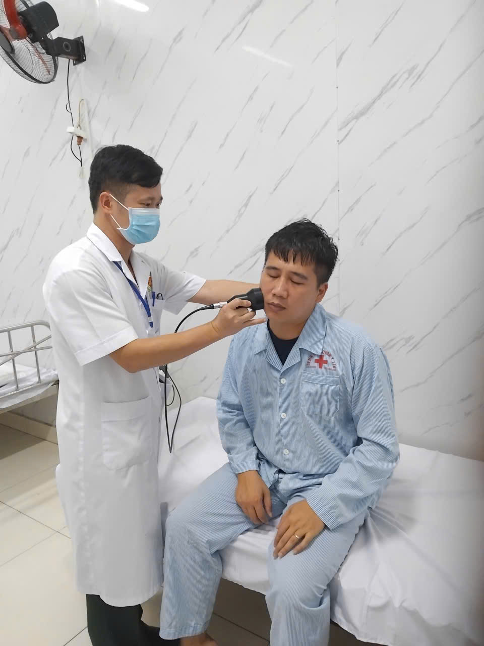 vật lý trị liệu, phục hồi chức năng bắc ninh bởi bác sĩ Chu